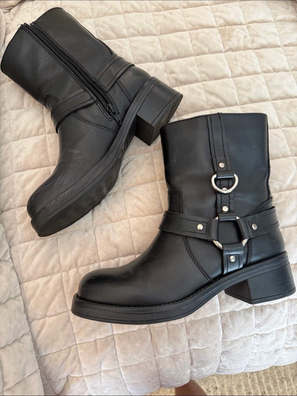 Steve Madden Saxona Black Women's Mid-Calf Harness Boots